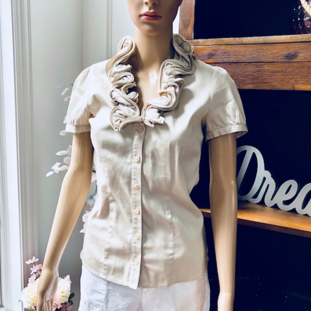 💕Gorgeous Ruffle Blouse